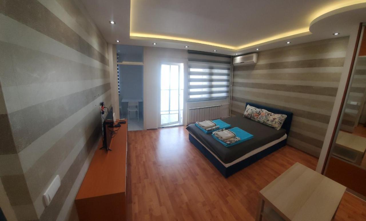 Apartment Blok 2 *
