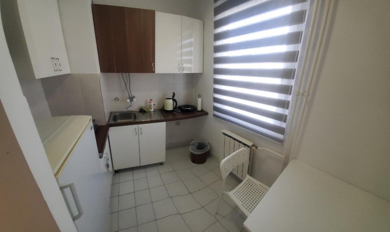 Blok 2 Apartment *