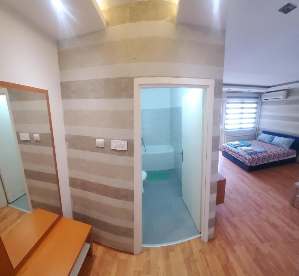 Blok 2 Apartment Belgrade