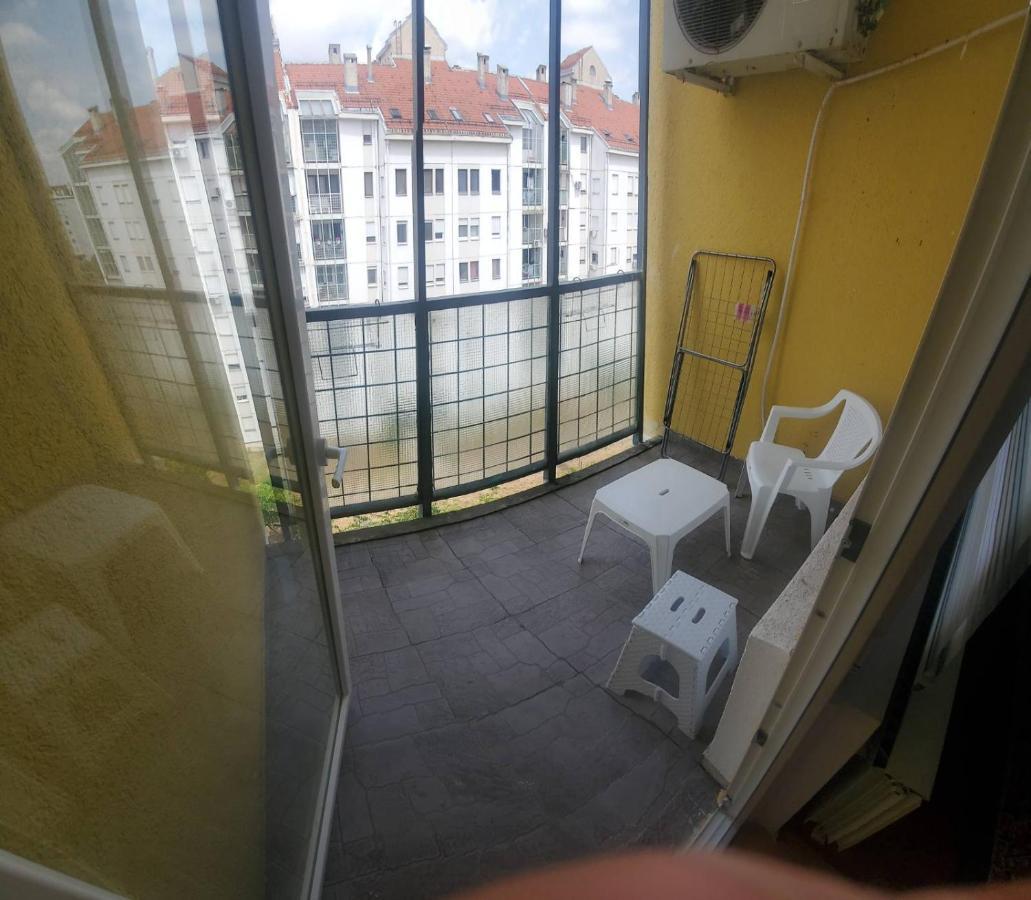 Blok 2 Apartment